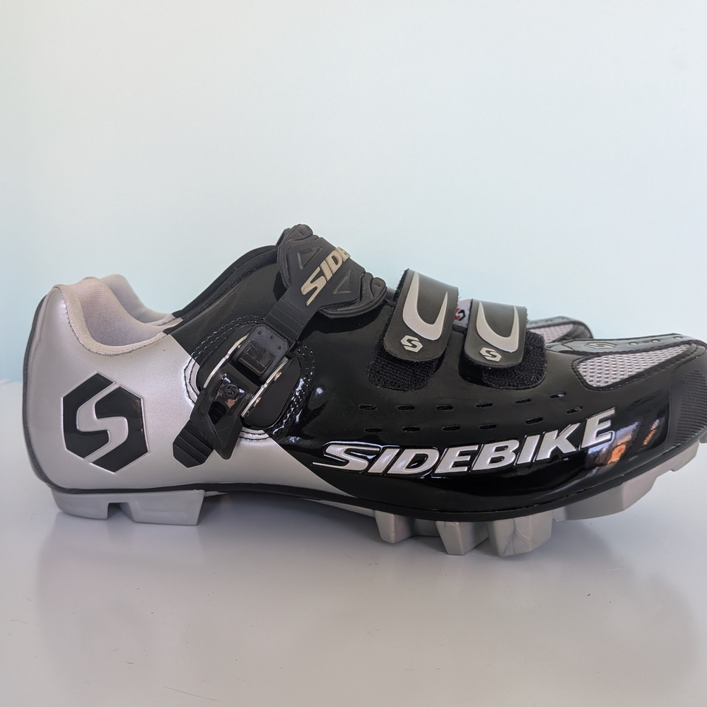 SideBike Black & Silver Cycling/MTB Shoes